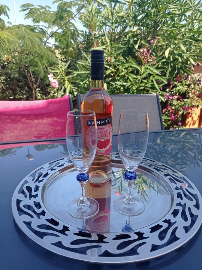 Appartement Cosy A Sanary Plage De Portissol-Climatise-Parking Prive מראה חיצוני תמונה